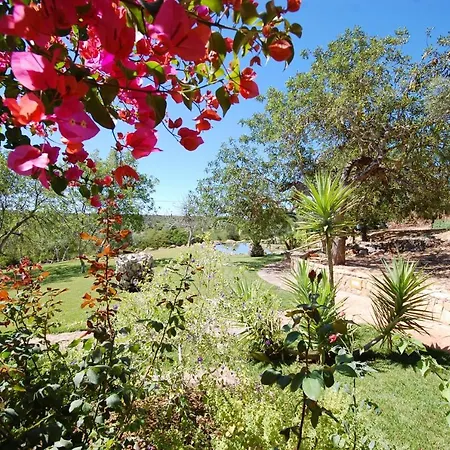 Rustic With Mountain Views And Pool Villa Tavira