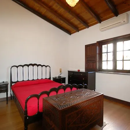 Rustic With Mountain Views And Pool Tavira